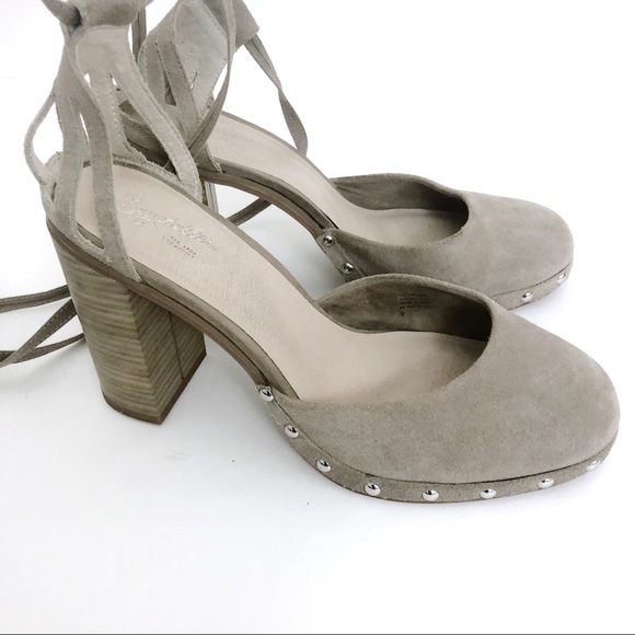 SOLD Seychelles Drift Ankle Tie Tan Suede Heels - Picture 6 of 8